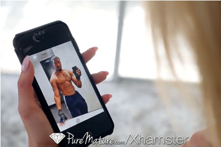 Pure Mature MILF szexvideók - Kit Mercer baszas